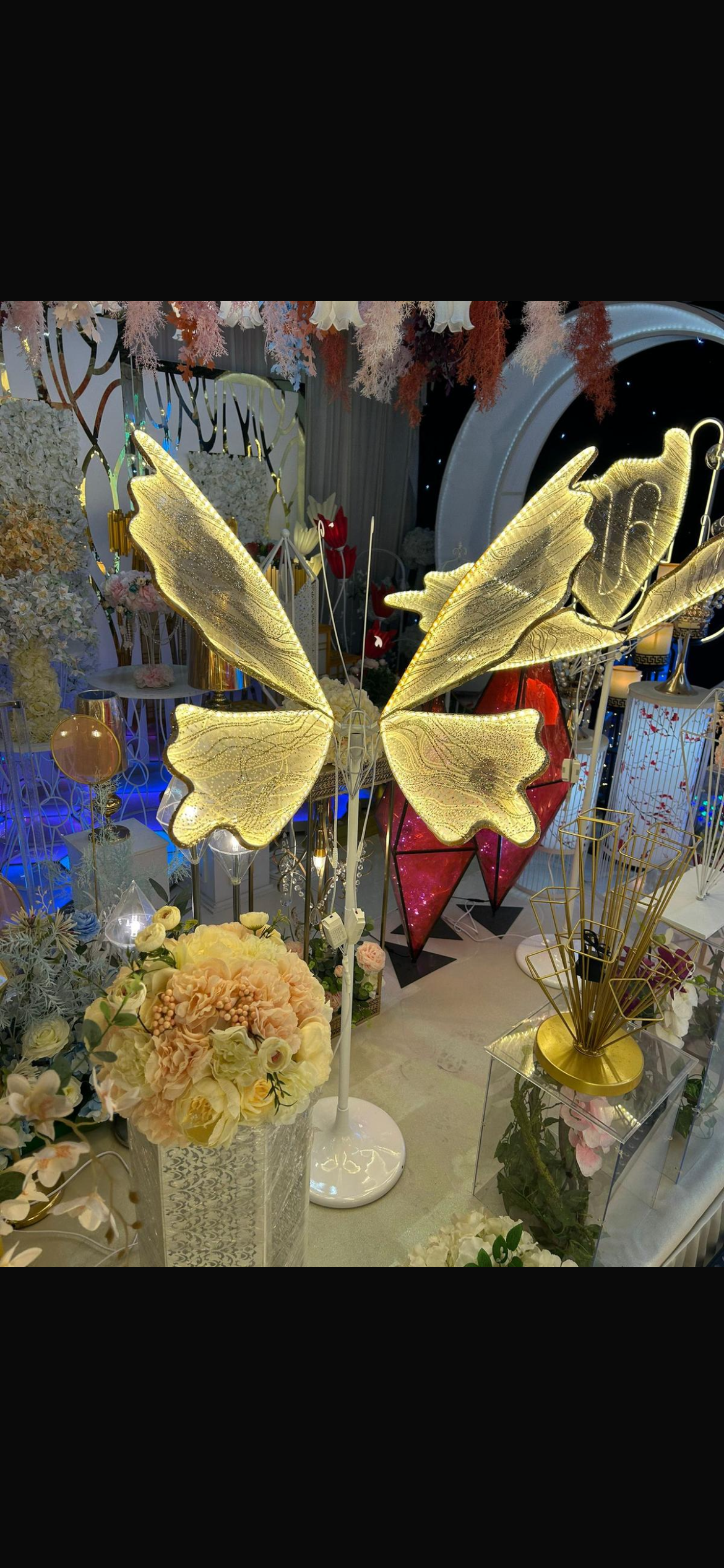 פרפר לד טלסקופי דקורטיבי