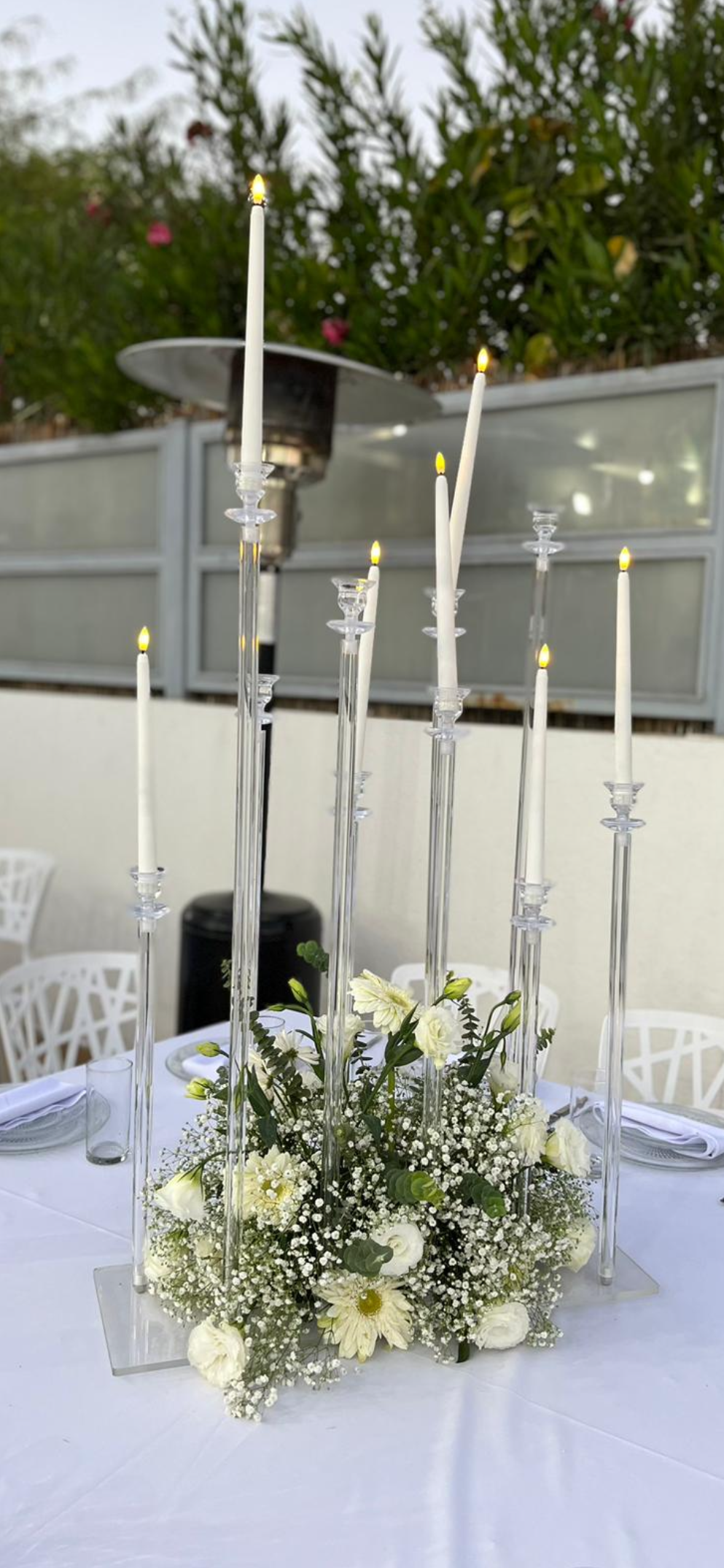 פמוט אקרילי בצורת מלבן 8 קנים